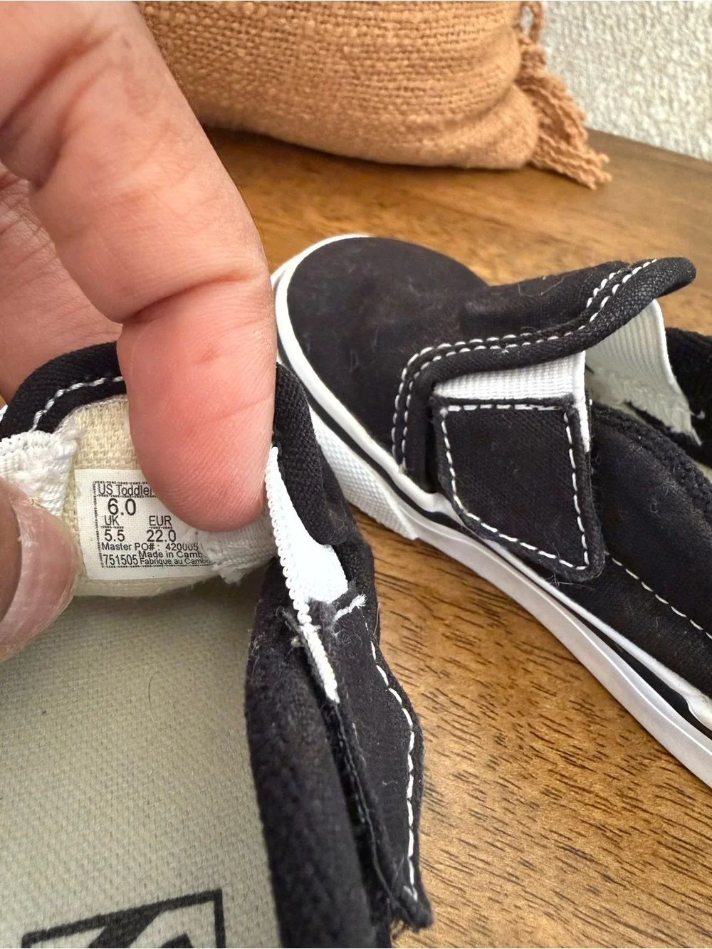 Vans Toddler Classic Slip-On V Black White Sneakers Size 6